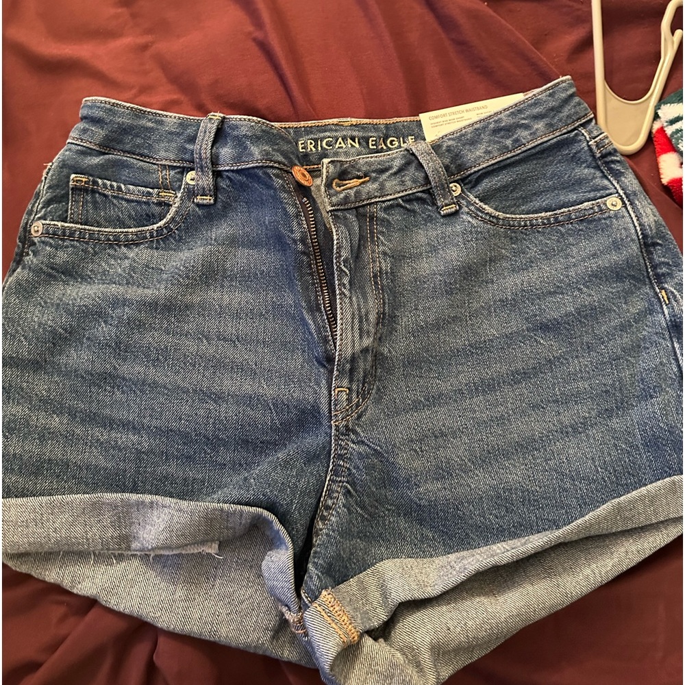 AE shorts